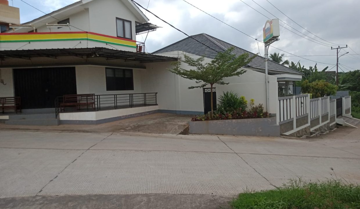 DIJUAL RUMAH JALAN SULAIMAN AMIN PERUMDA PALEMBANG (2)