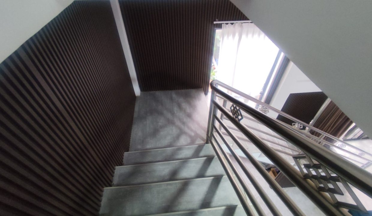 DIJUAL RUMAH MEWAH PERINDUSTRIAN KM 7 PALEMBANG (11)