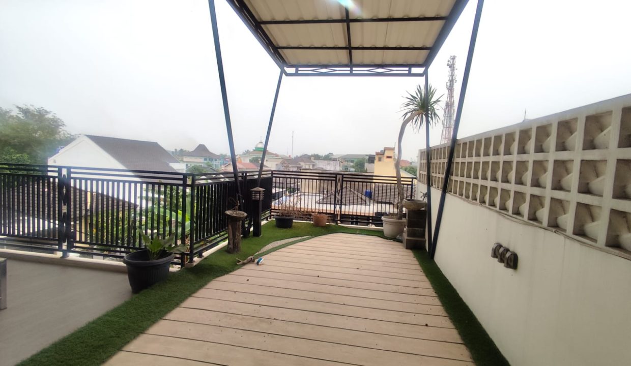 DIJUAL RUMAH MEWAH PERINDUSTRIAN KM 7 PALEMBANG (5)