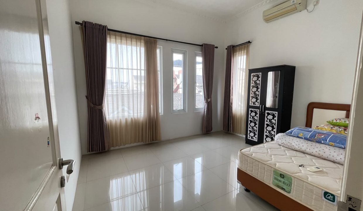 DIJUAL RUMAH PHDM 12 KALIDONI PALEMBANG (2)