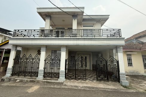 Dijual Rumah Jalan Alamsyah Ratu Prawiranegara Palembang (1)