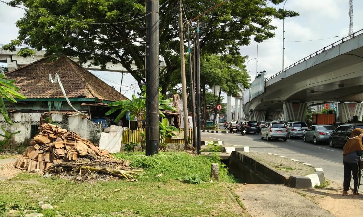 RUKO SIMPANG POLDA (3)