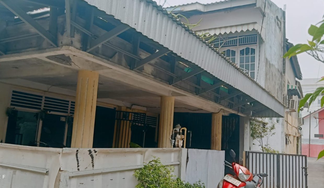 RUMAH JALAN SAMBU A RIVAI PALEMBANG (2)