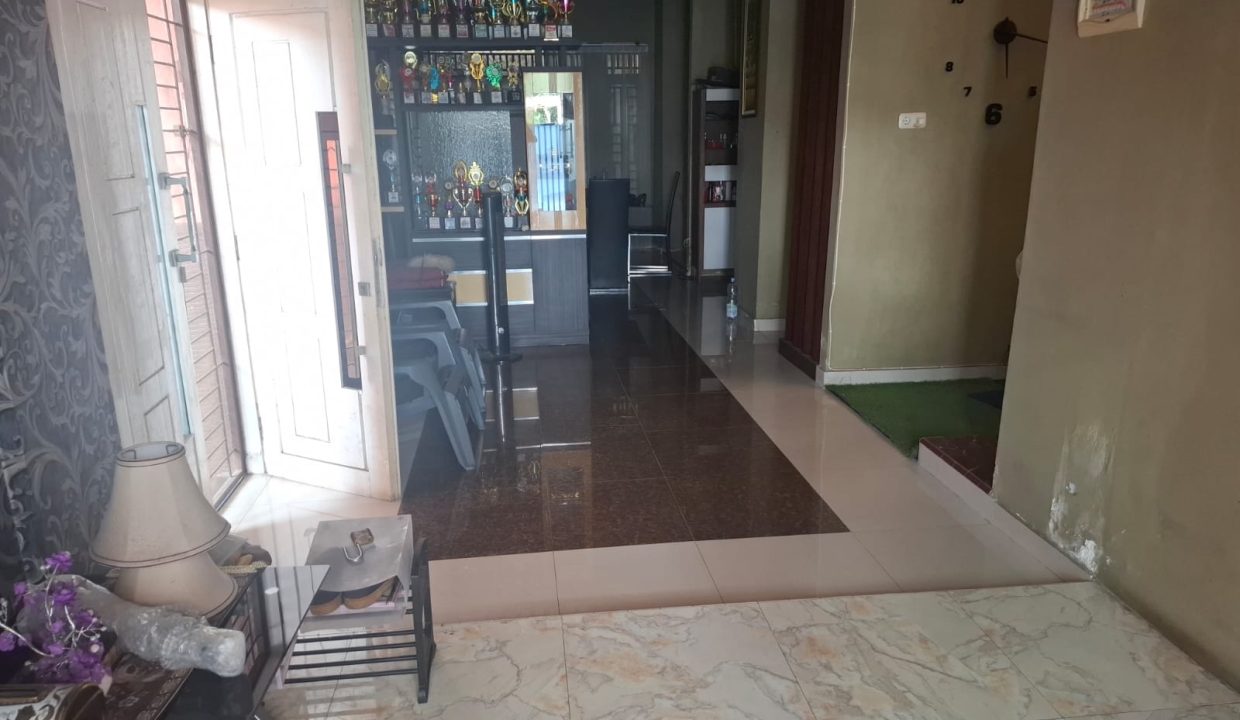 RUMAH KOMPLEK ARAFURU LEMBANG PALEMBANG (3)